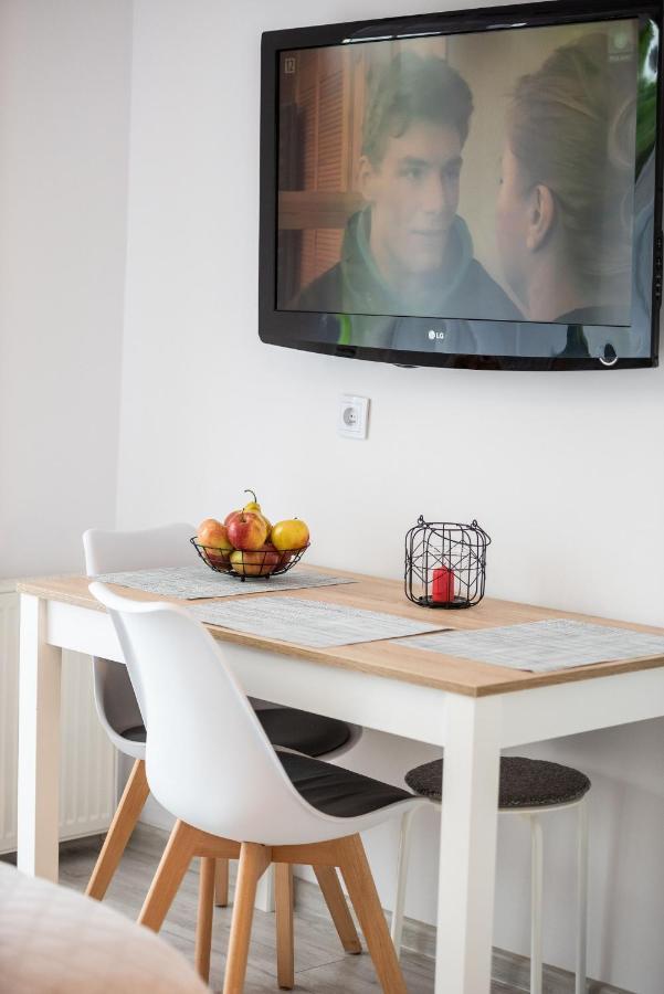 Skalny Apartamenty, Pokoje Ogrodzieniec Esterno foto