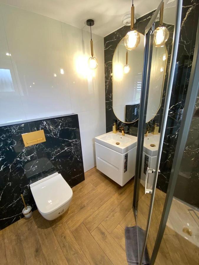 Skalny Apartamenty, Pokoje Ogrodzieniec Esterno foto
