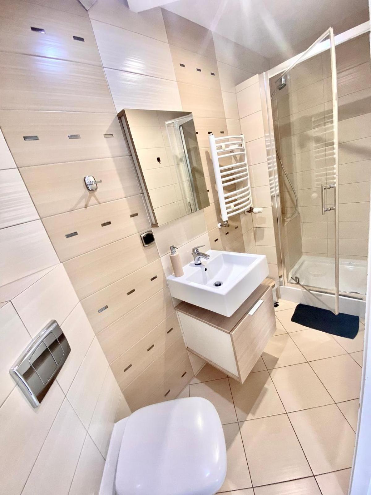 Skalny Apartamenty, Pokoje Ogrodzieniec Esterno foto