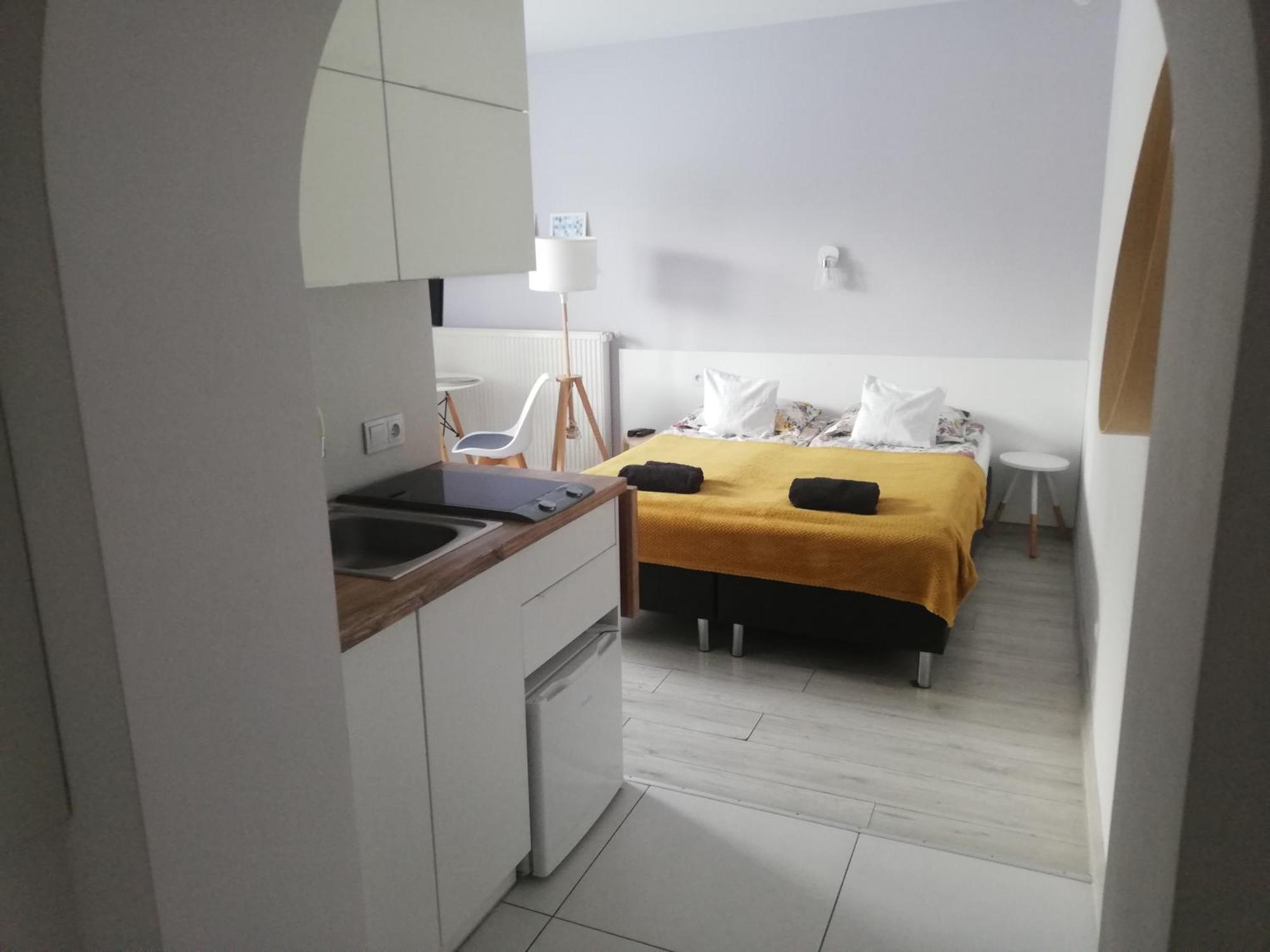 Skalny Apartamenty, Pokoje Ogrodzieniec Esterno foto